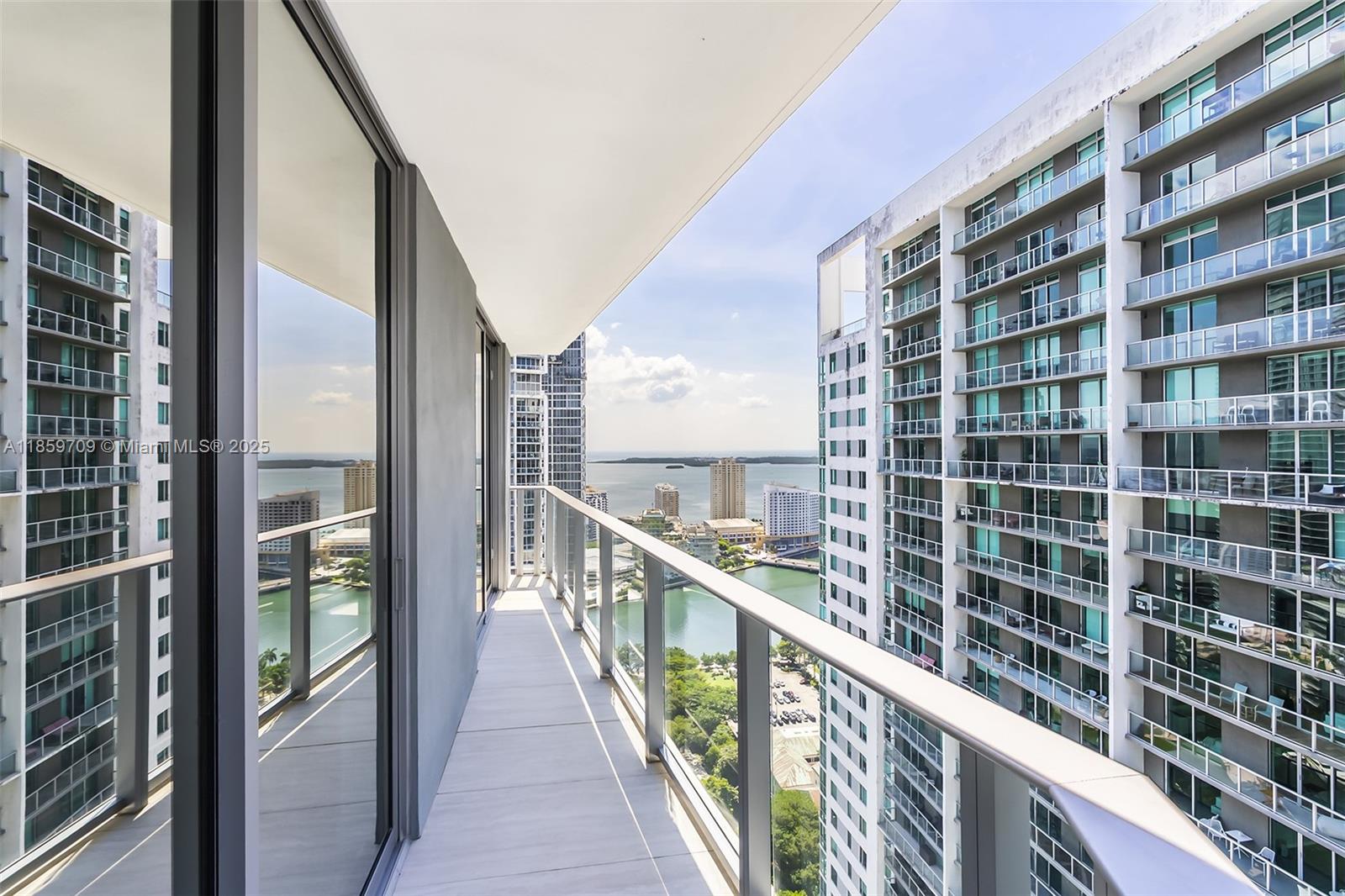 77 SE 5th ST # 309
