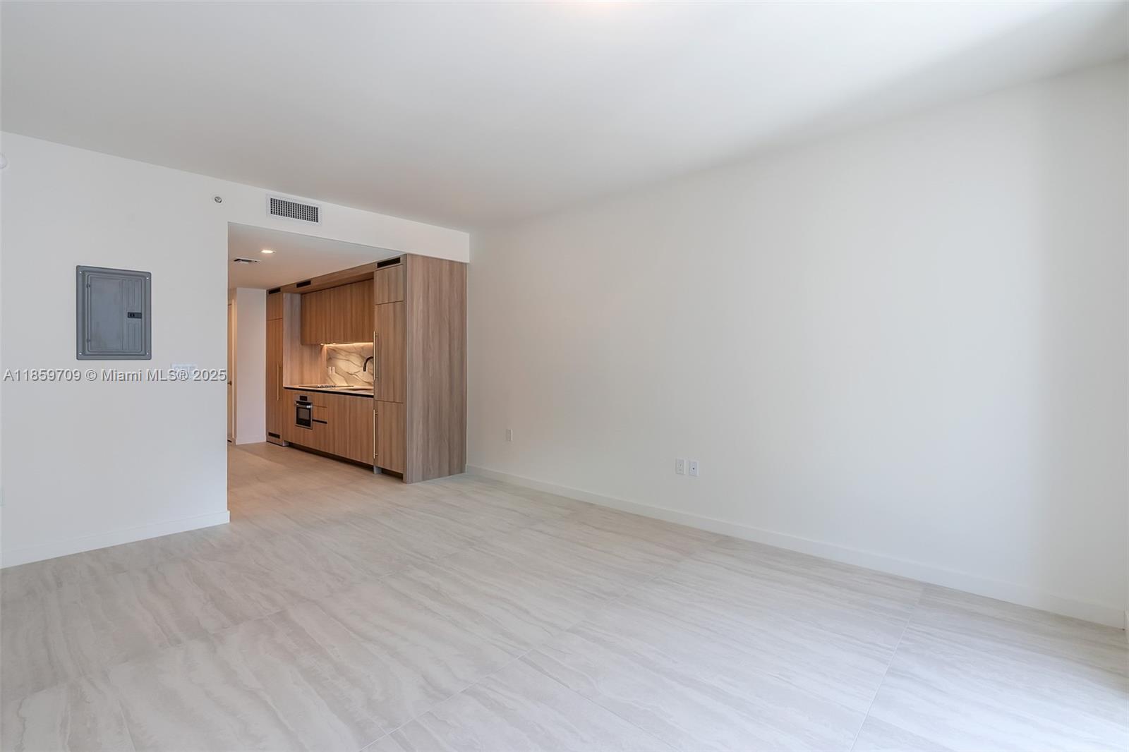 77 SE 5th ST # 309
