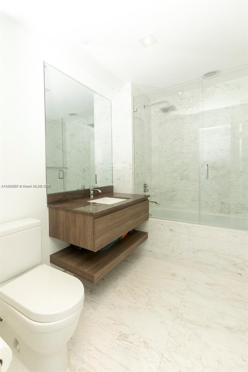 350 Ocean Dr # 205N
