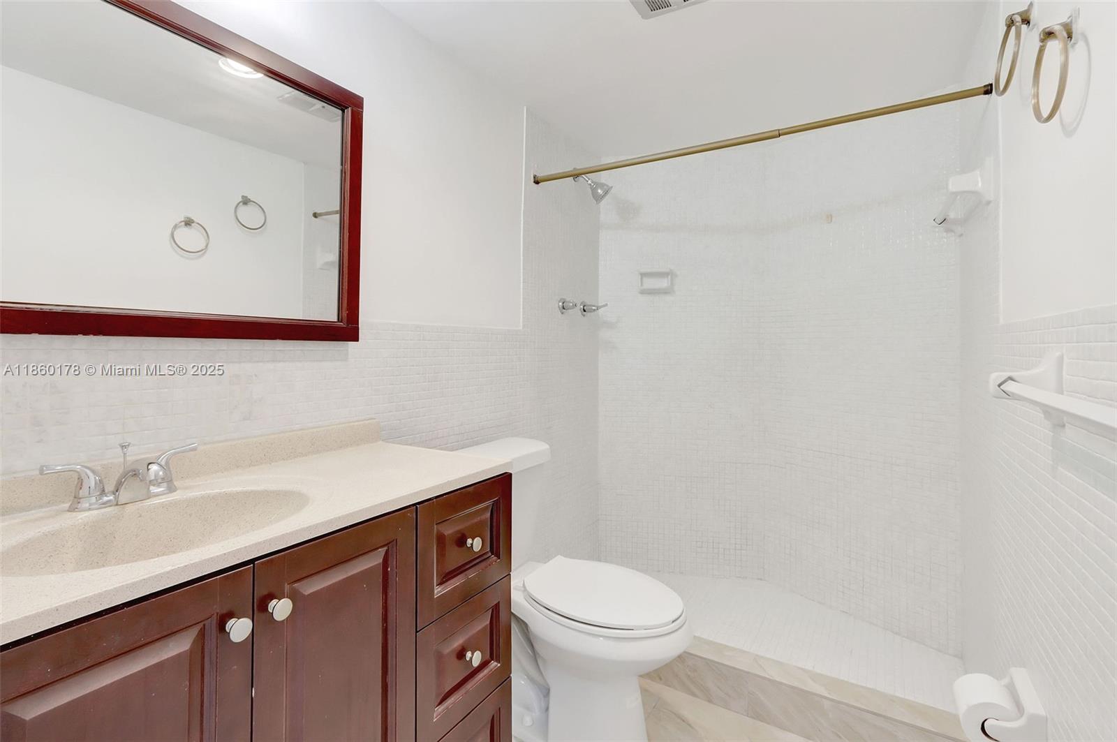 1475 NE 125th Ter # 408H