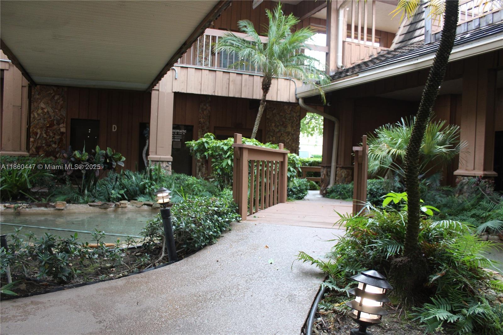 7800 W Oakland Park Blvd Unit: 4A34