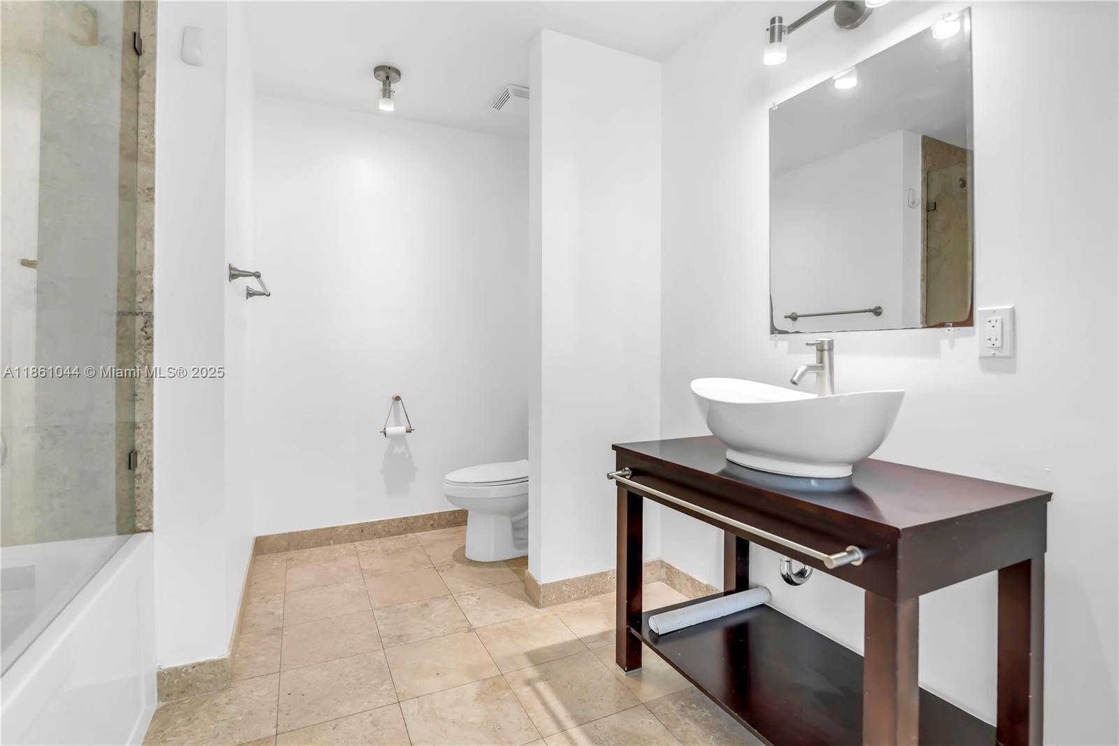 350 S Miami Ave Unit: 2105