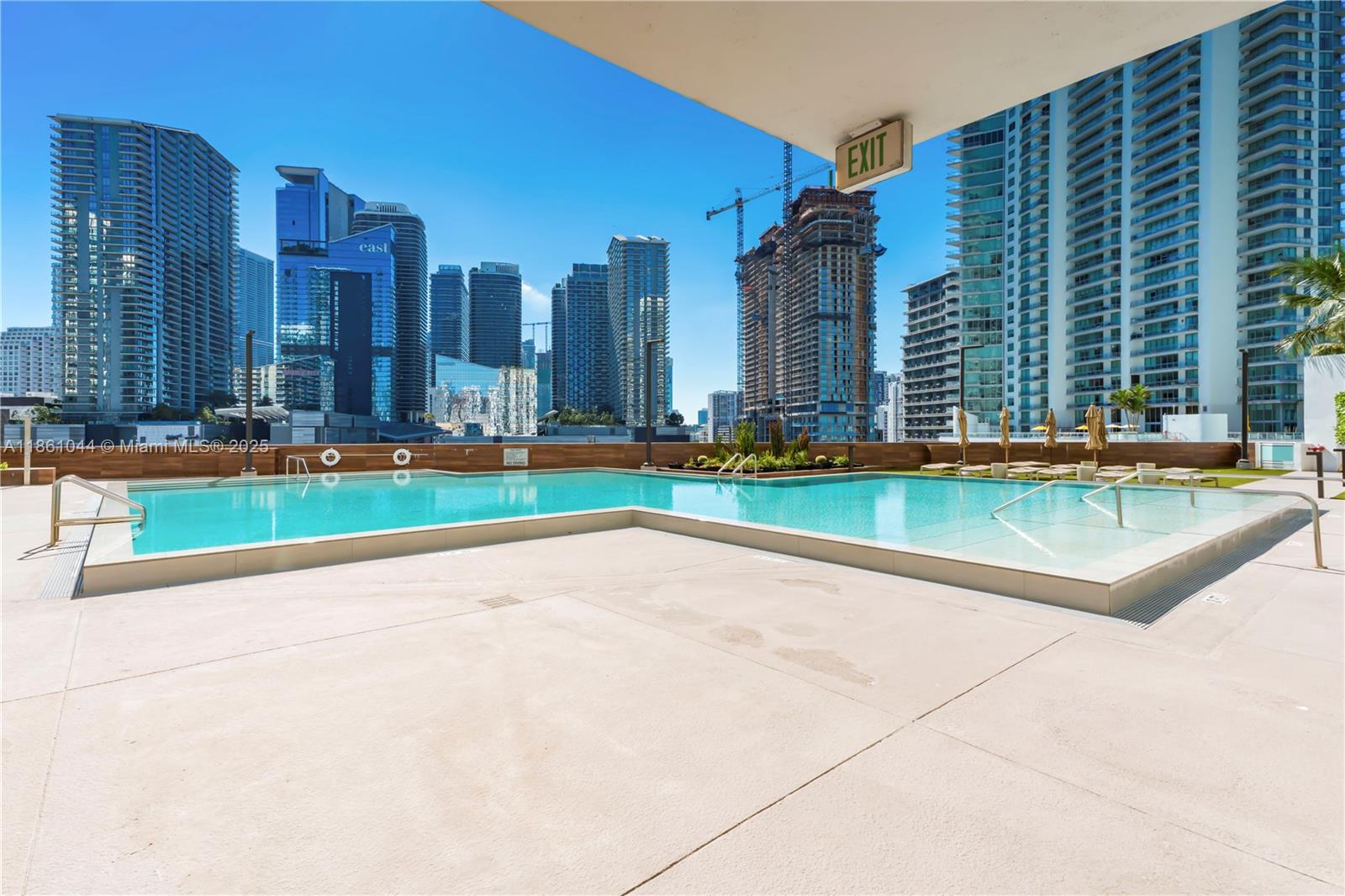 350 S Miami Ave Unit: 2105