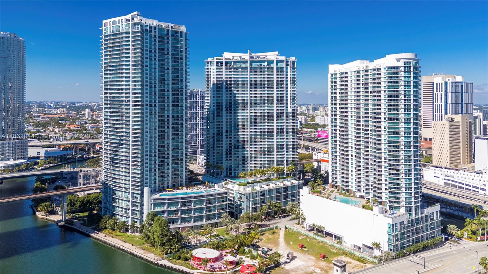 350 S Miami Ave Unit: 2105