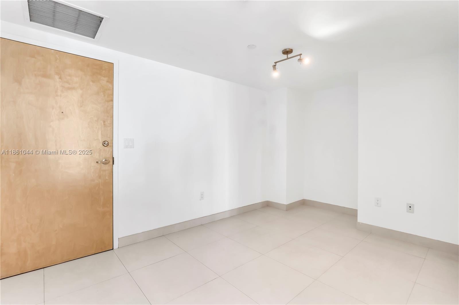 350 S Miami Ave Unit: 2105