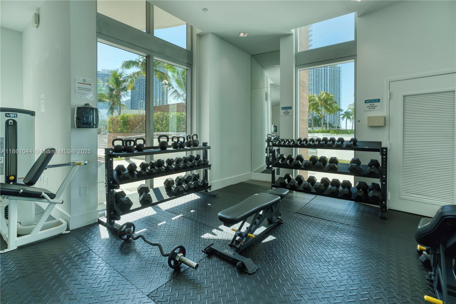 350 S Miami Ave Unit: 2105