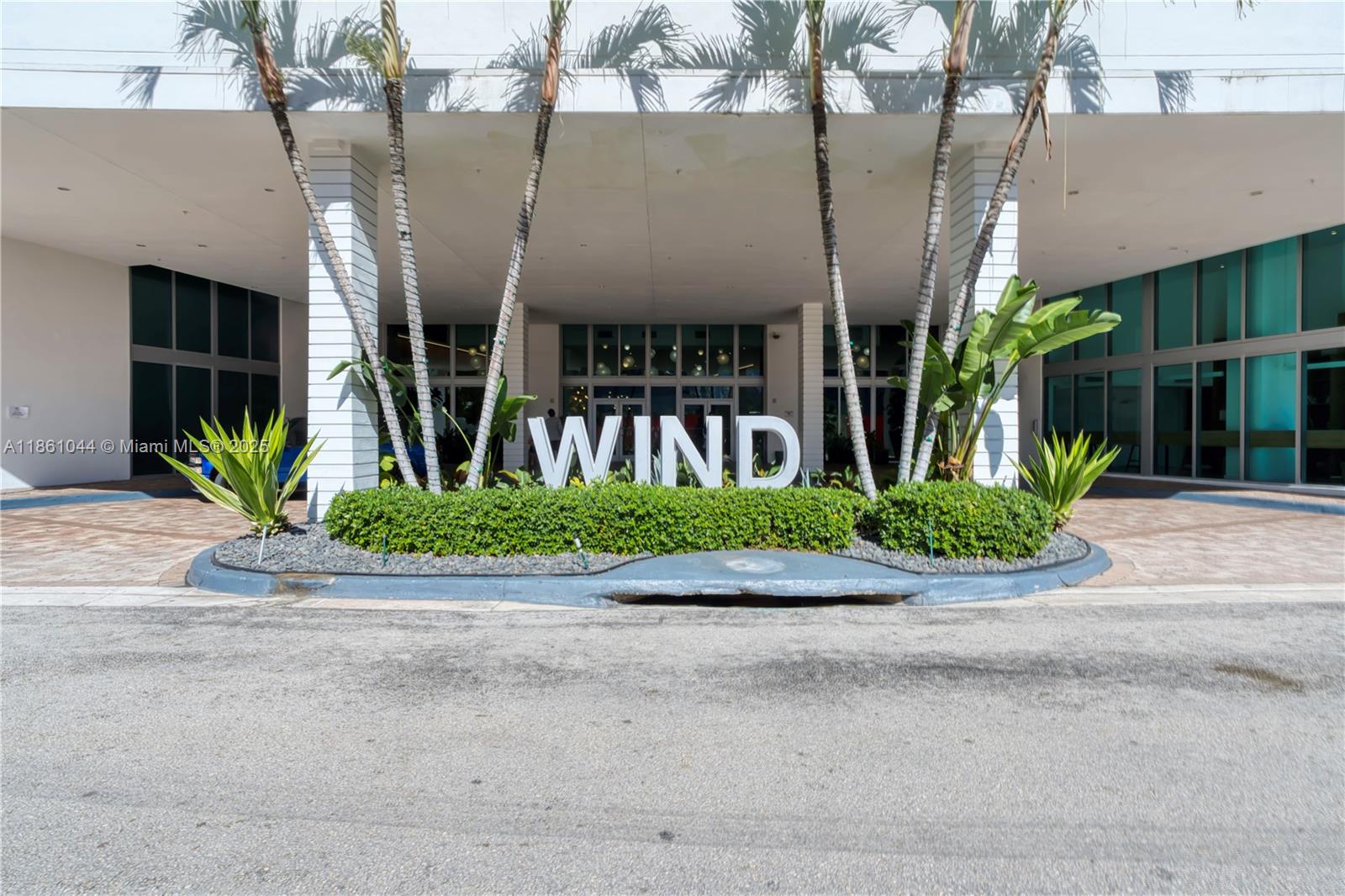 350 S Miami Ave Unit: 2105