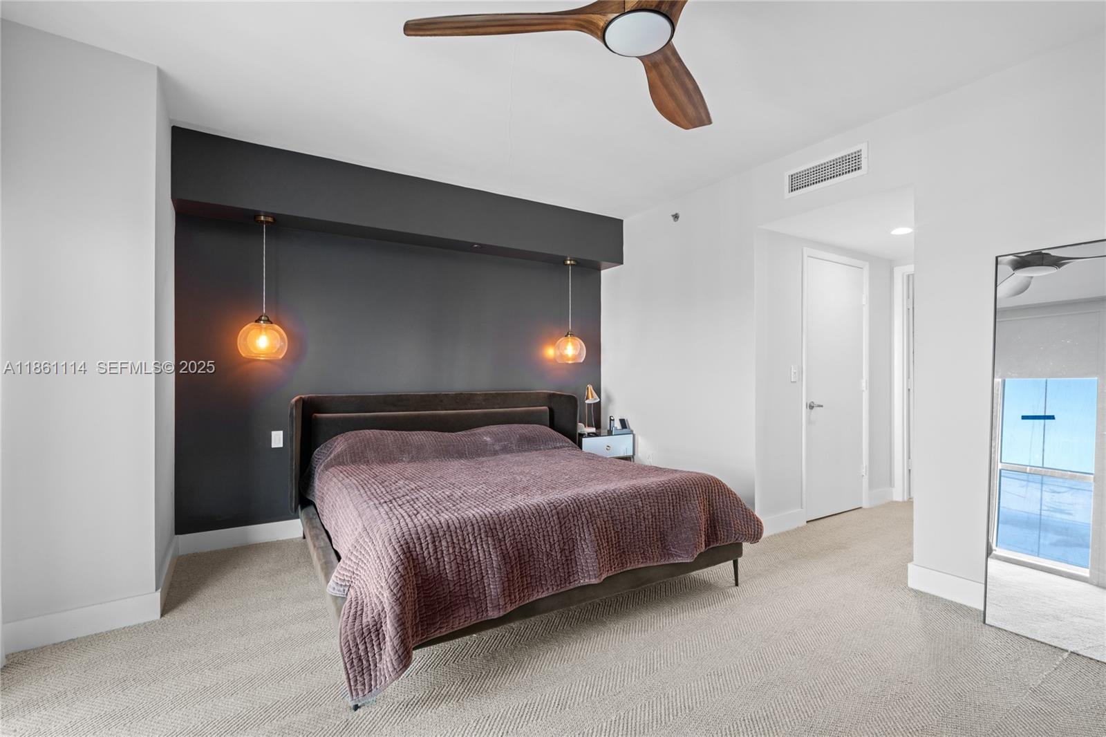 465 Brickell Ave # 3201