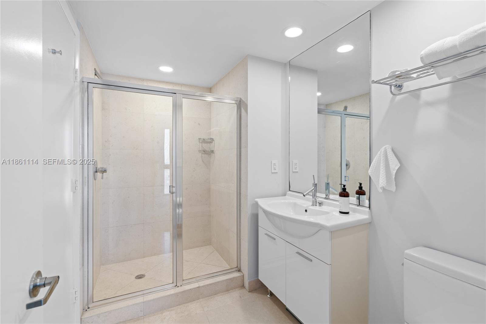 465 Brickell Ave # 3201