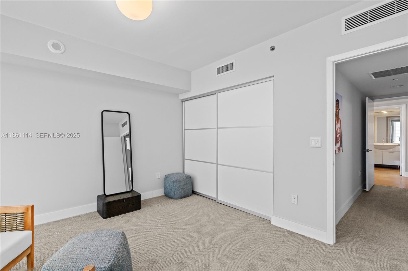 465 Brickell Ave # 3201