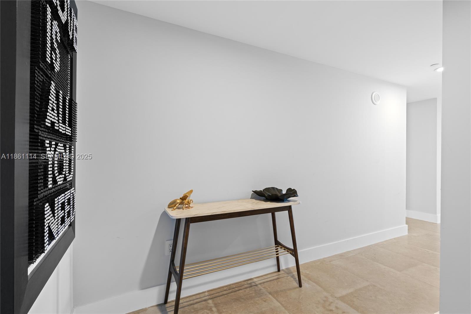 465 Brickell Ave # 3201