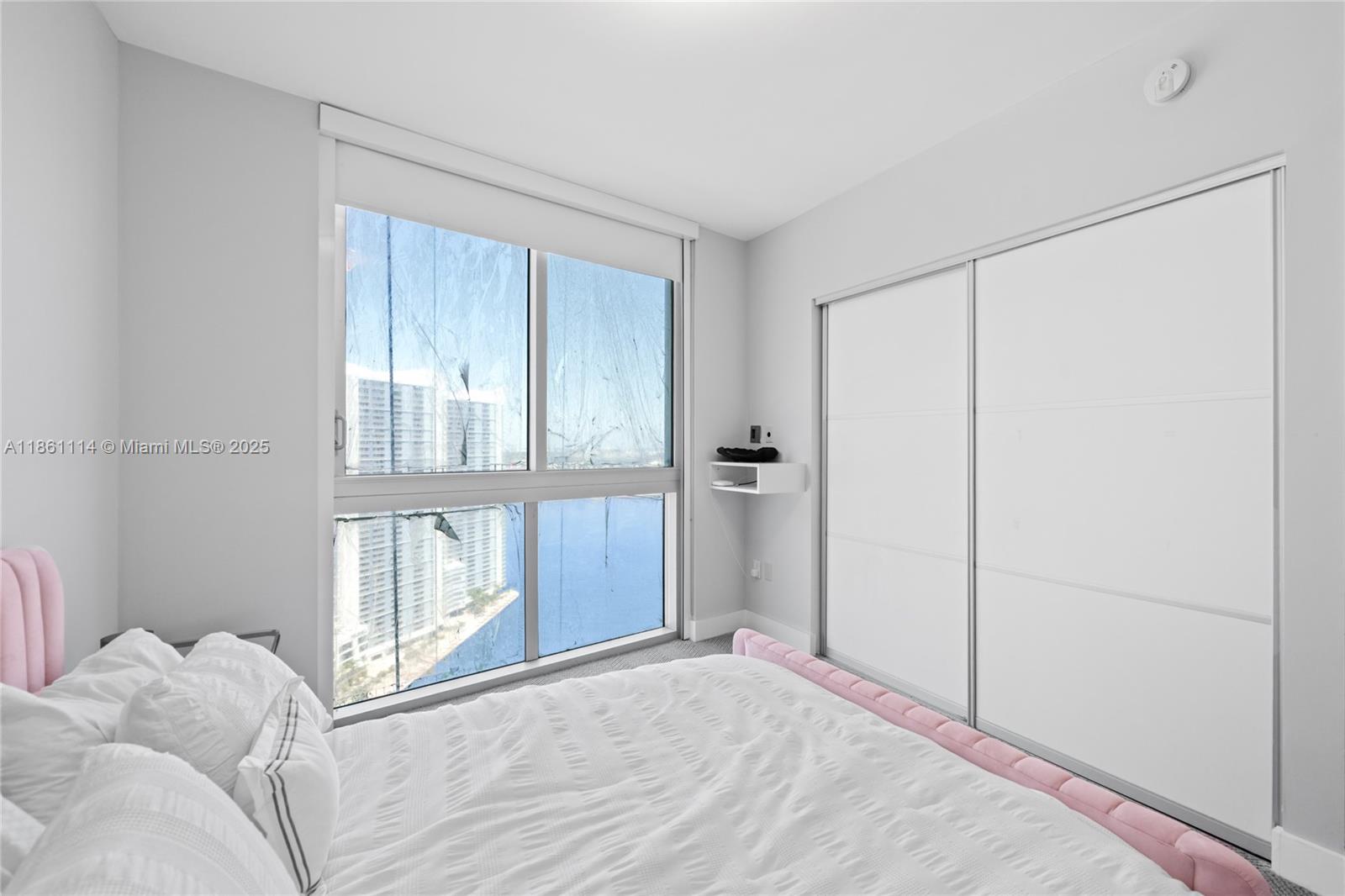 465 Brickell Ave # 3201