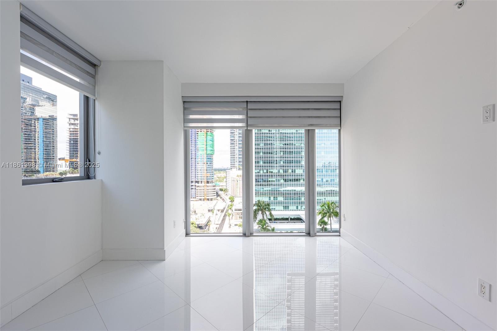 1300 Brickell Bay Dr # 1802