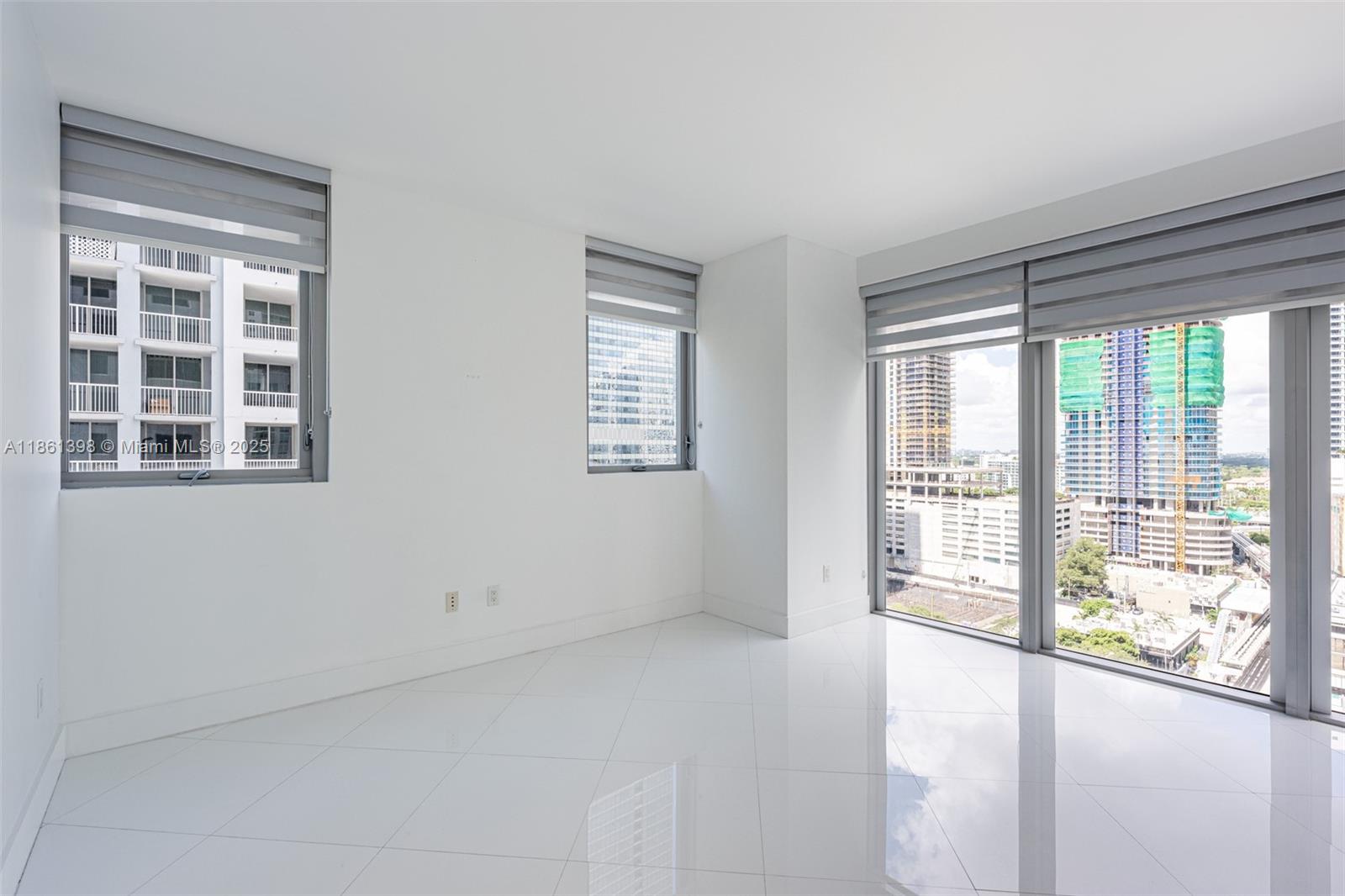 1300 Brickell Bay Dr # 1802