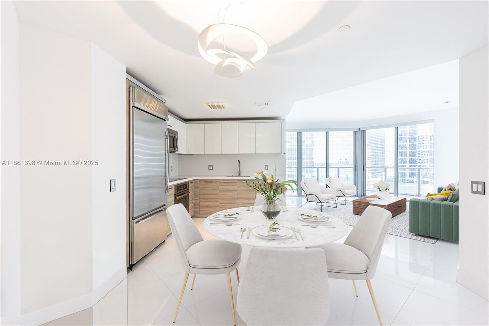 1300 Brickell Bay Dr # 1802