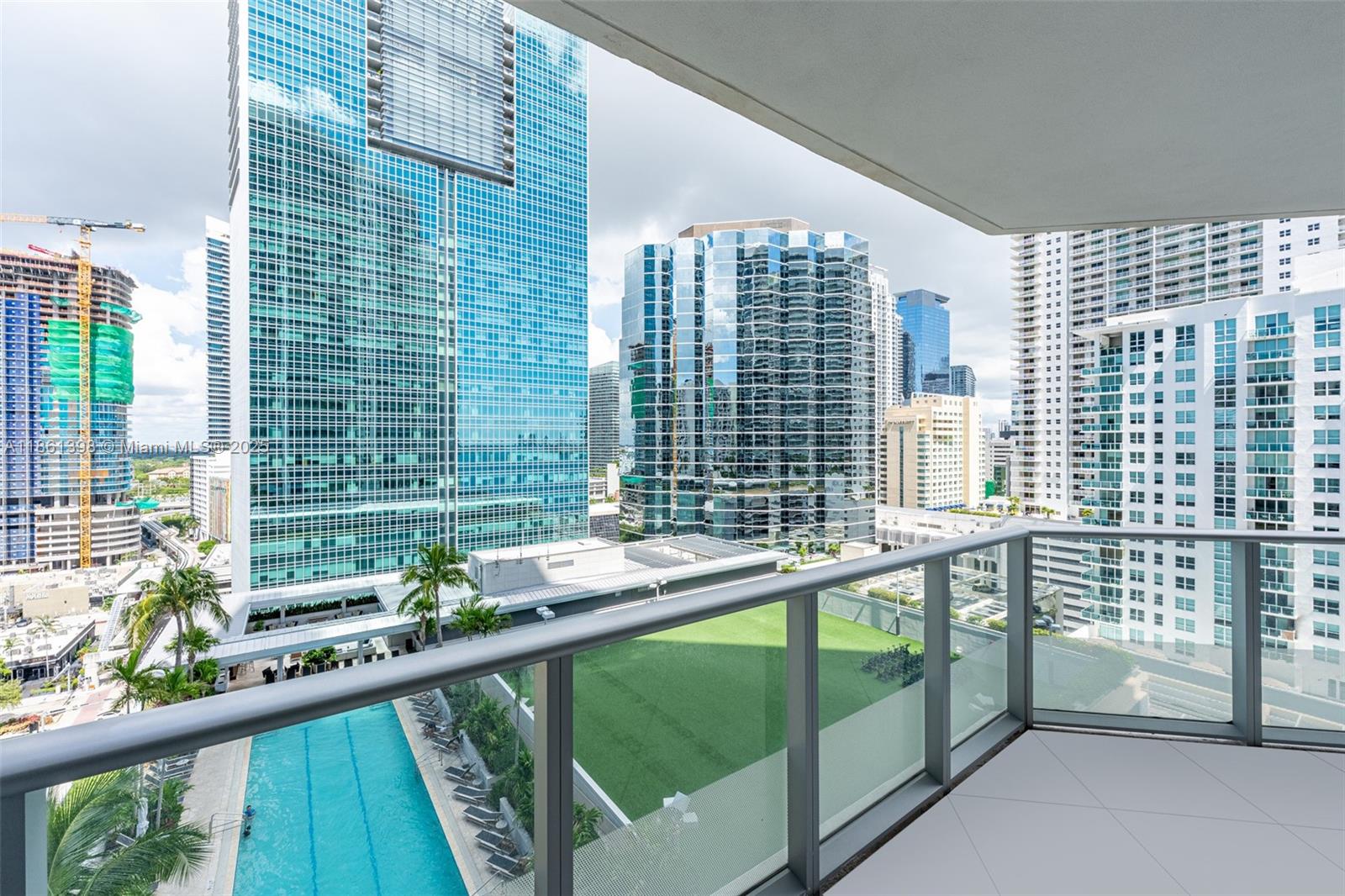 1300 Brickell Bay Dr # 1802