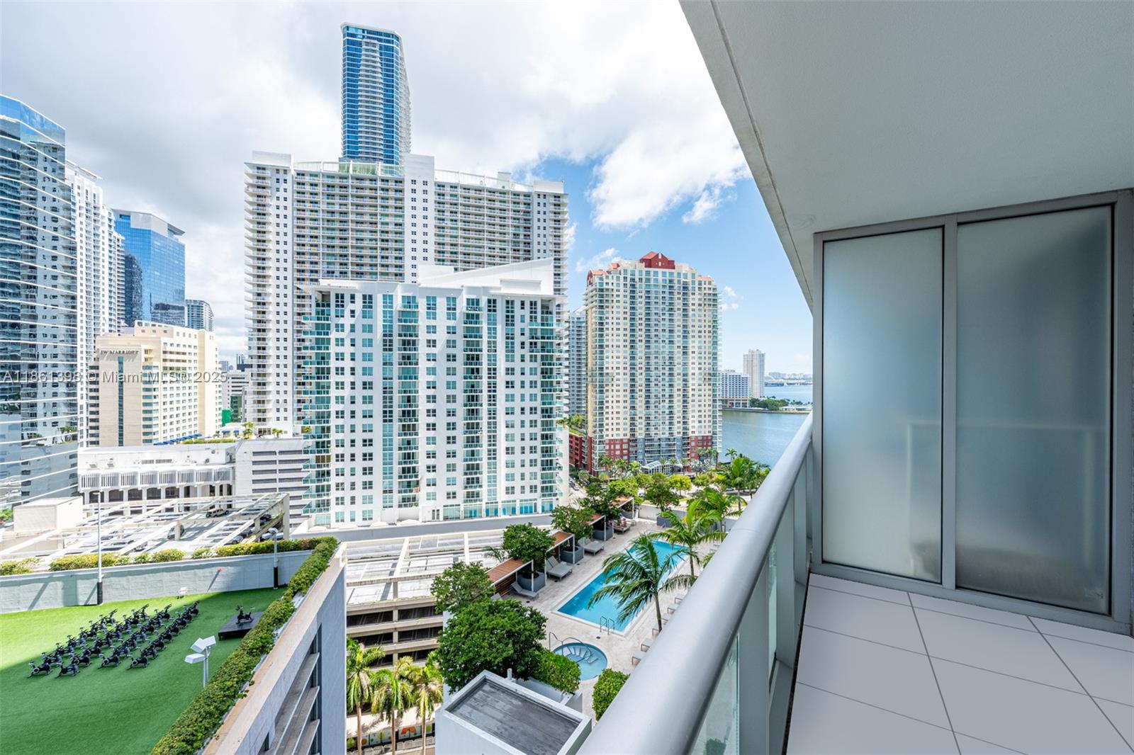 1300 Brickell Bay Dr # 1802