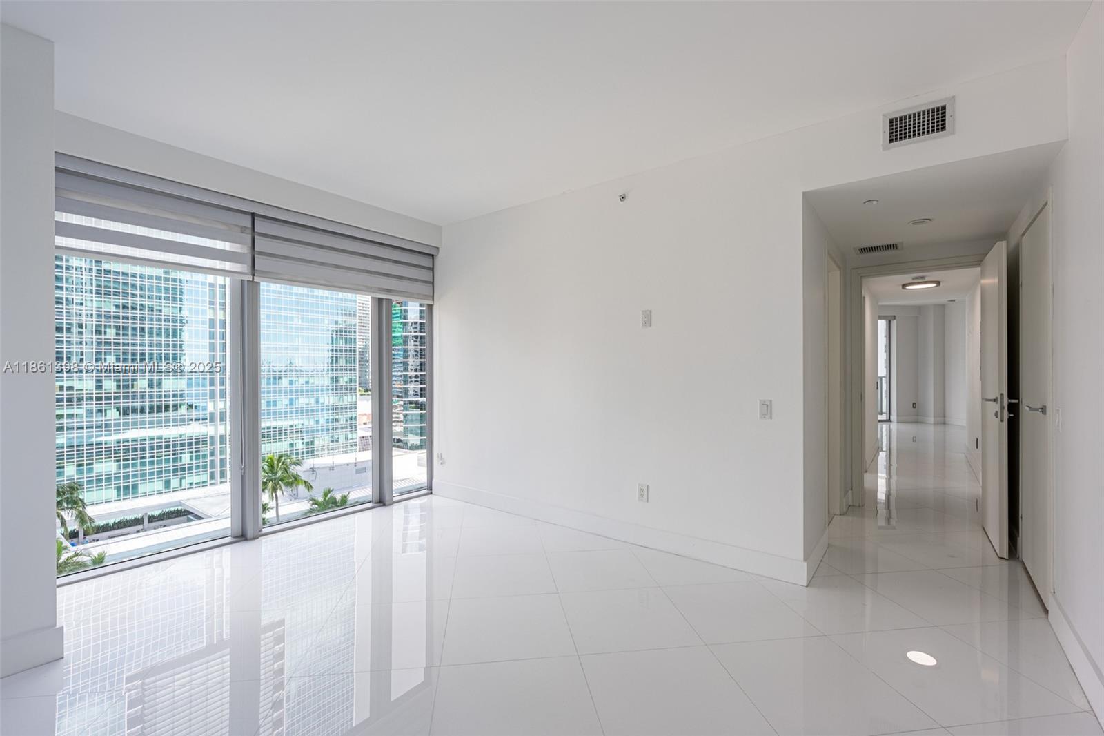 1300 Brickell Bay Dr # 1802