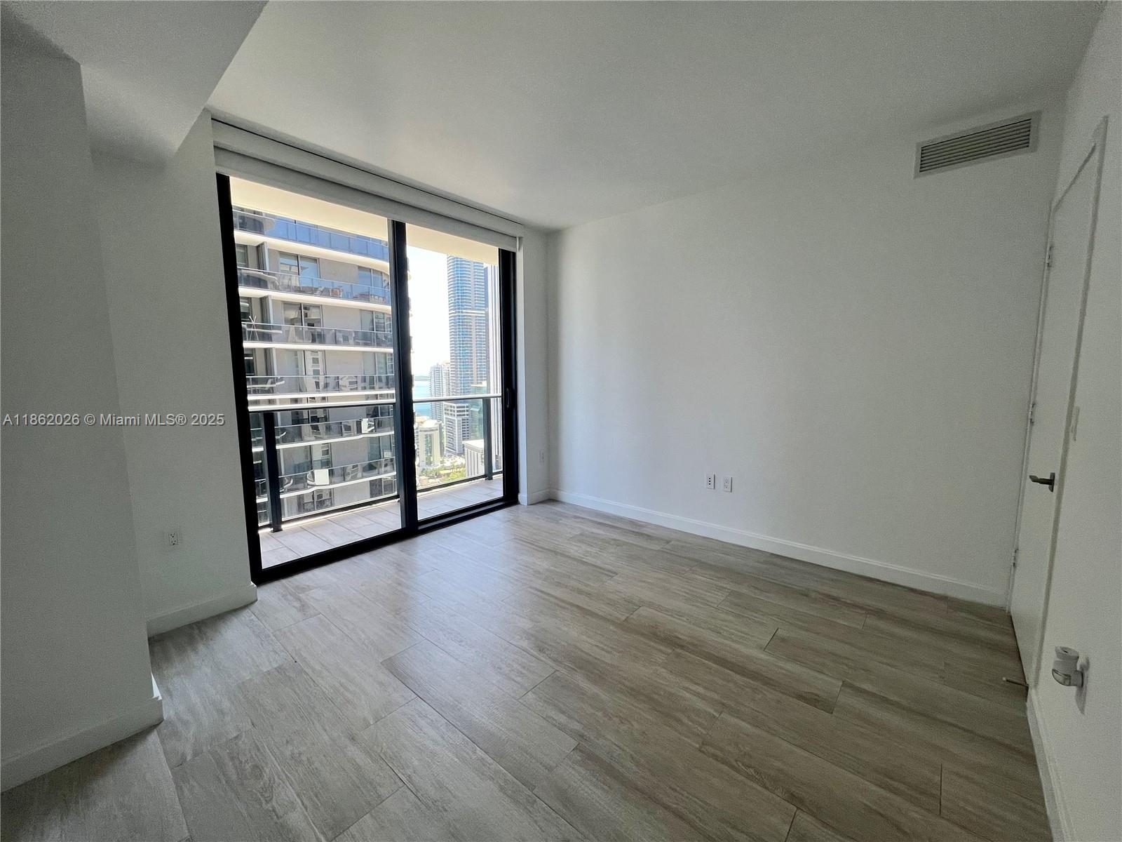 55 SW 9th St # 2702