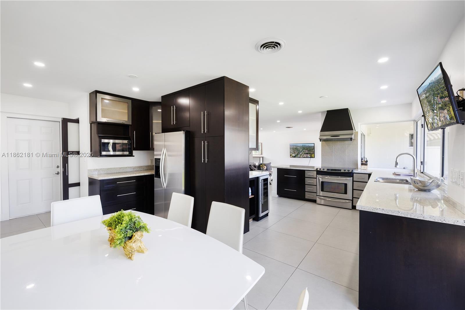1709 SW 5th Pl