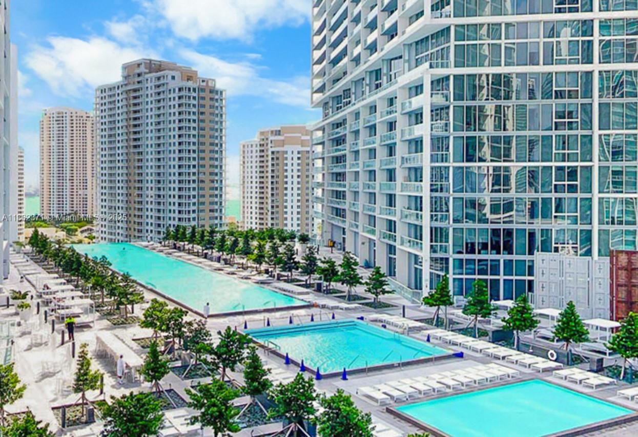 495 Brickell Ave # 5609