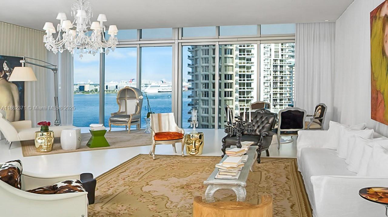 495 Brickell Ave # 5609
