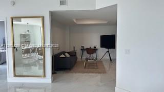 17111 Biscayne Blvd # 402