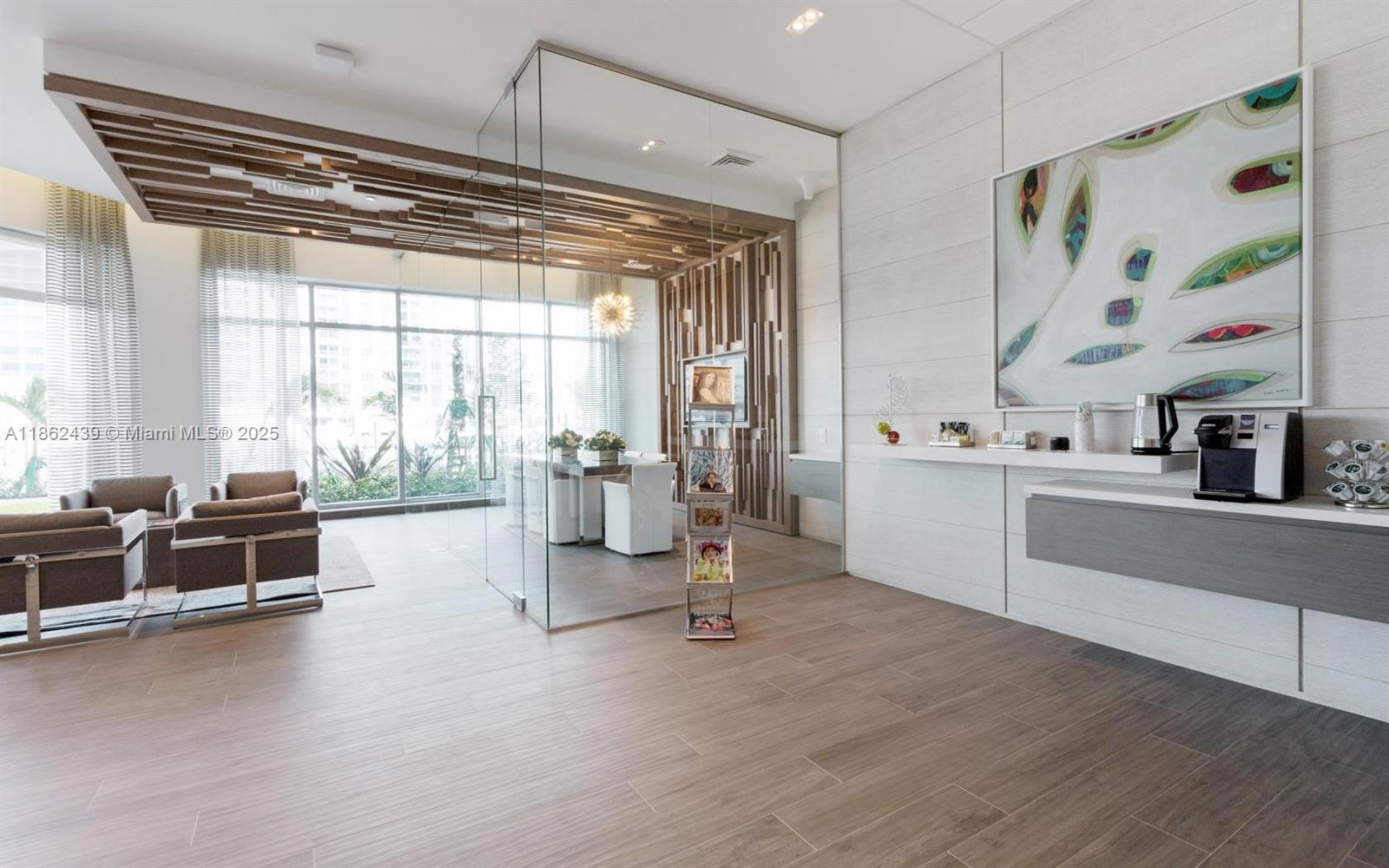 17111 Biscayne Blvd # 402
