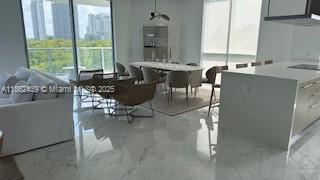 17111 Biscayne Blvd # 402