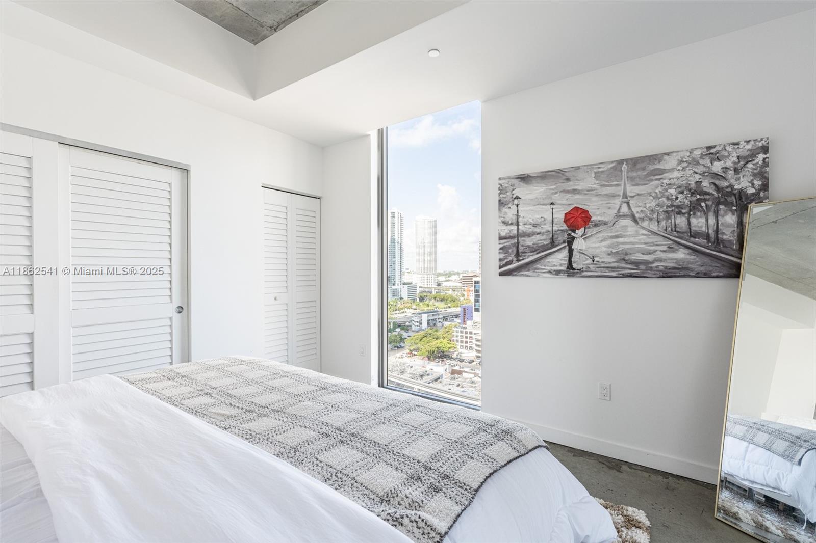 151 SE 1st St # 1610