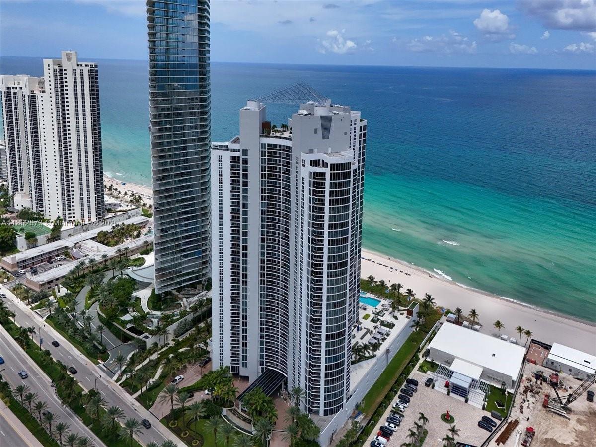 18911 Collins Ave # 1903