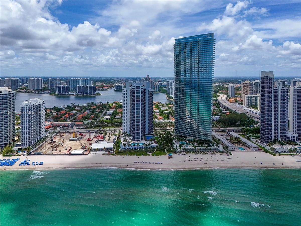 18911 Collins Ave # 1903