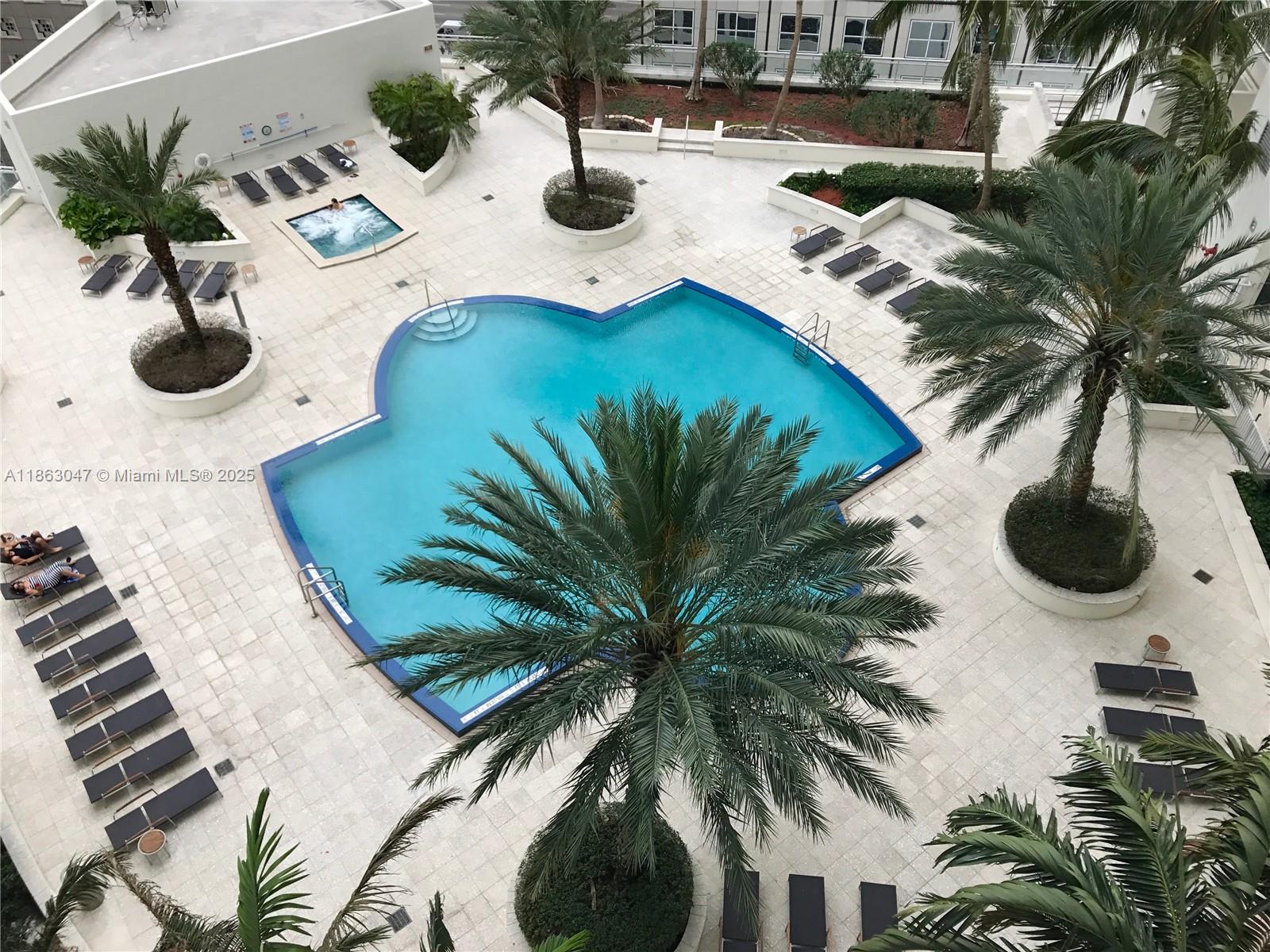 300 S Biscayne Blvd # 1803 Unit: T-1803