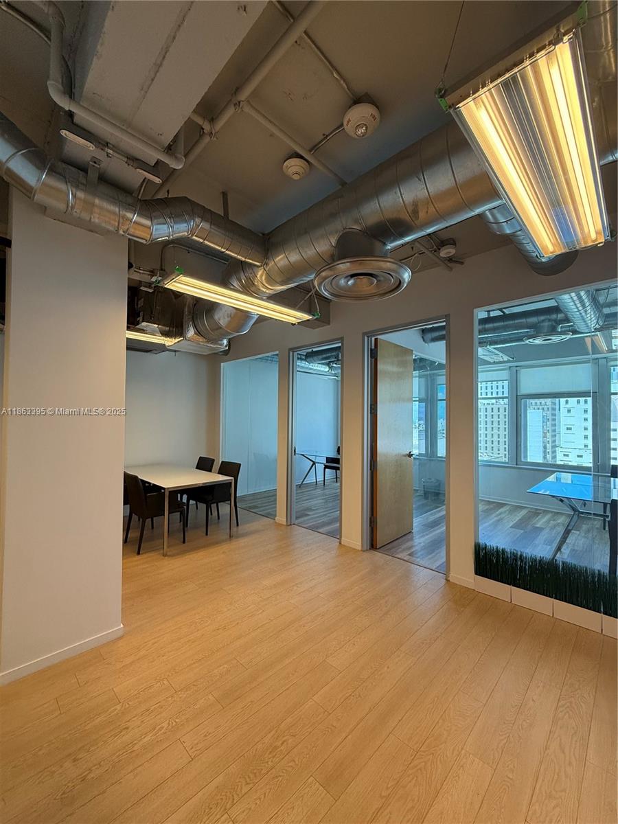 14 NE 1st Ave # 1210
