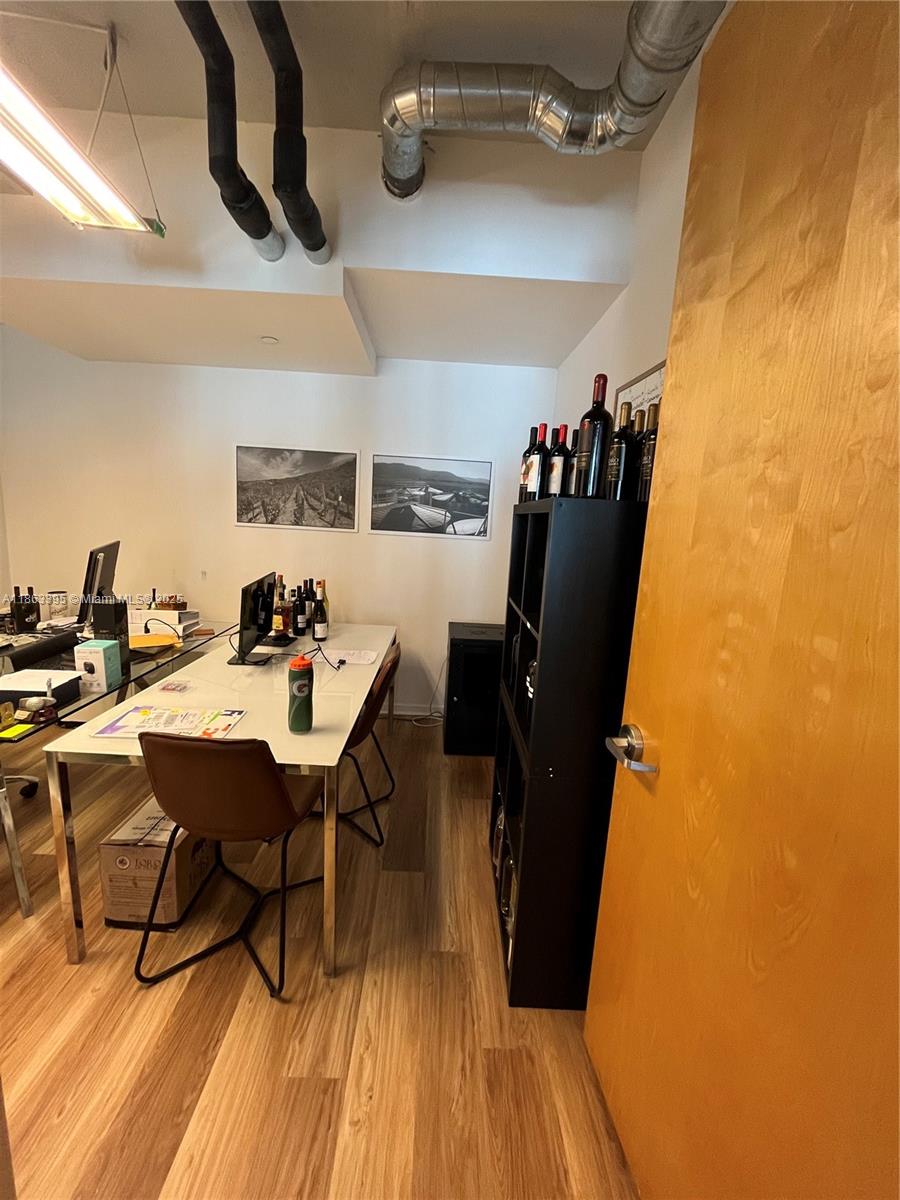 14 NE 1st Ave # 1210