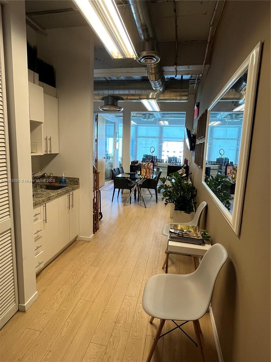 14 NE 1st Ave # 1210