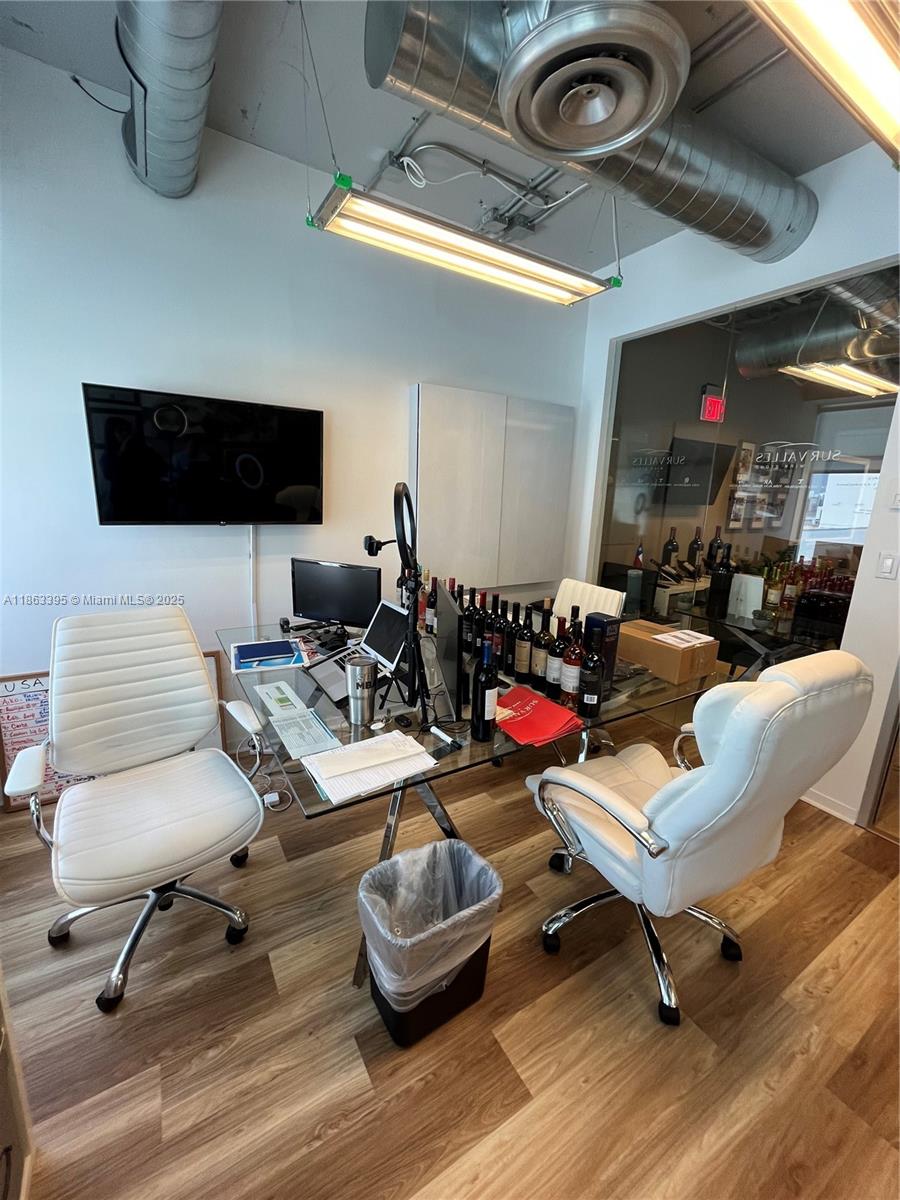 14 NE 1st Ave # 1210