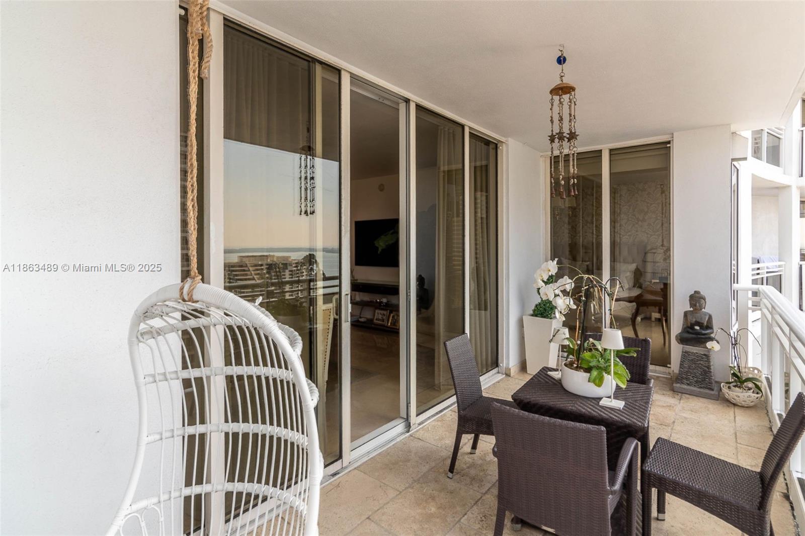 901 Brickell Key Blvd # 2702