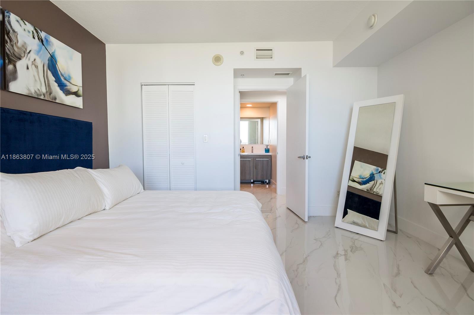 325 S Biscayne Blvd # 2624