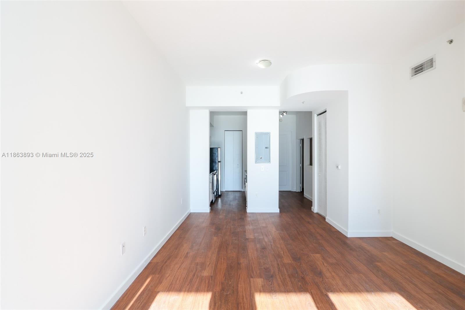 2200 NE 4th Ave # 807