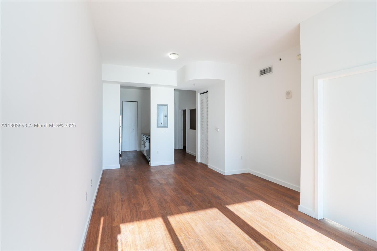2200 NE 4th Ave # 807