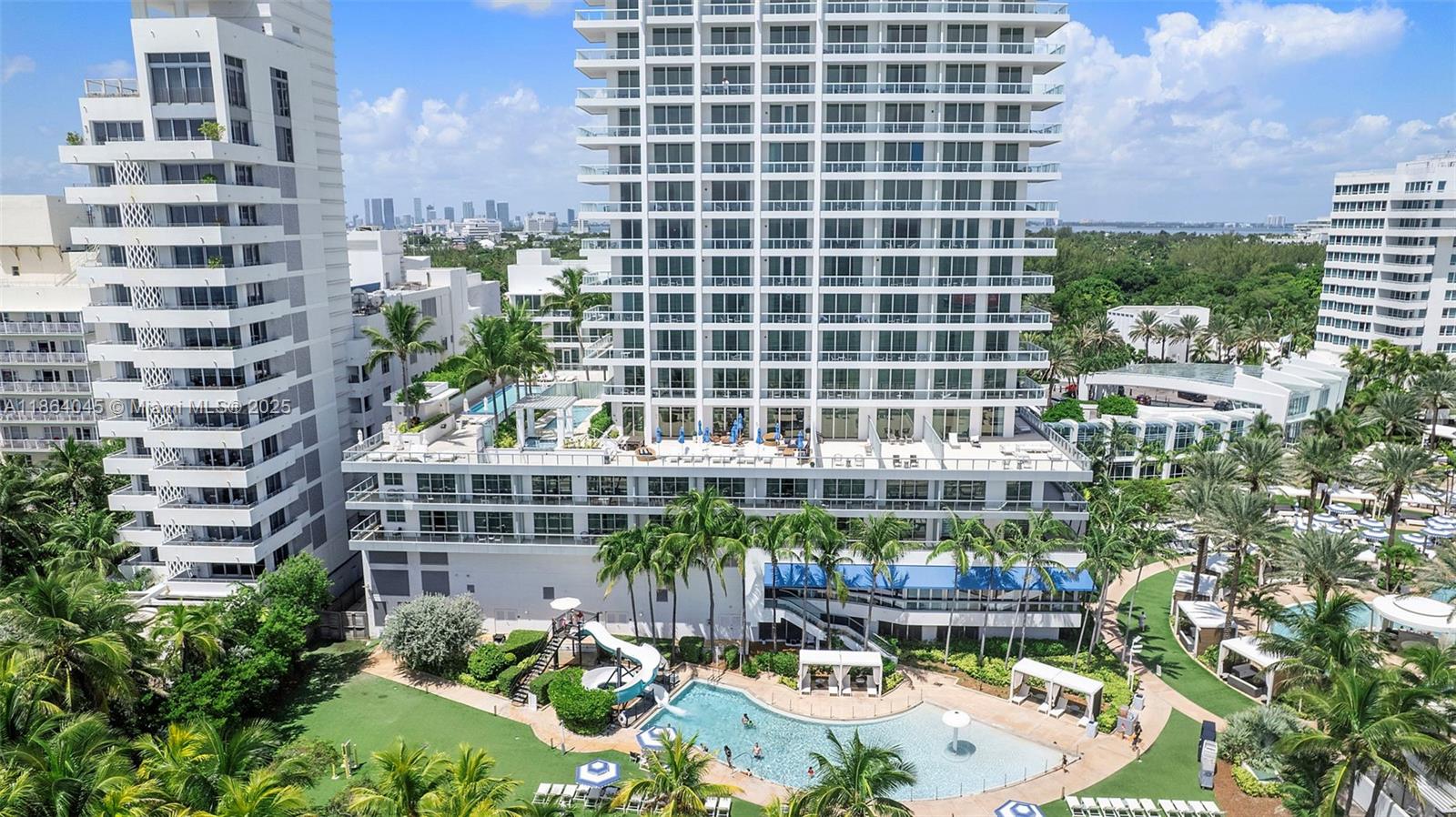 4401 Collins Ave # 2907