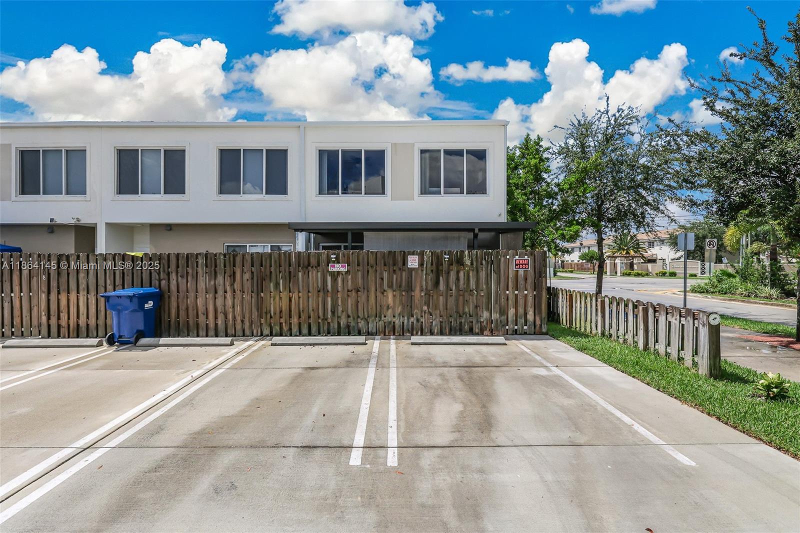14012 SW 259th Way
