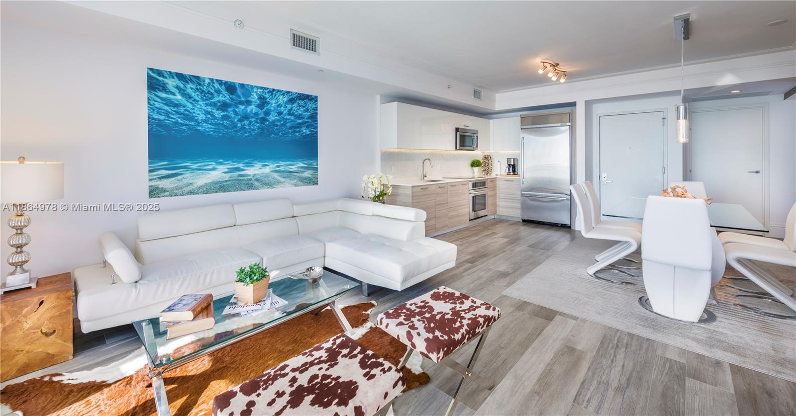 1300 Brickell Bay Dr # 1909