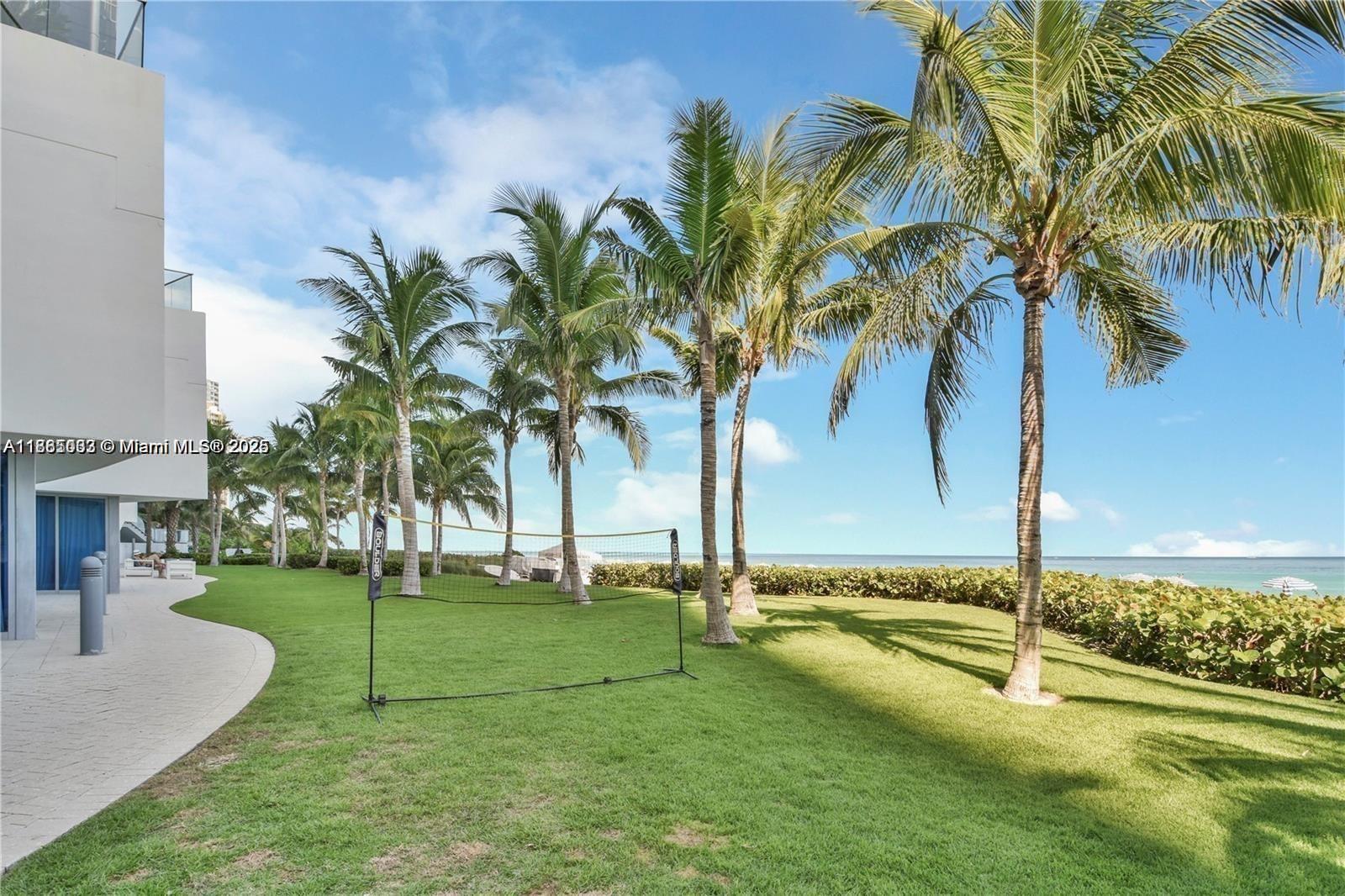 17001 Collins Ave # 1908