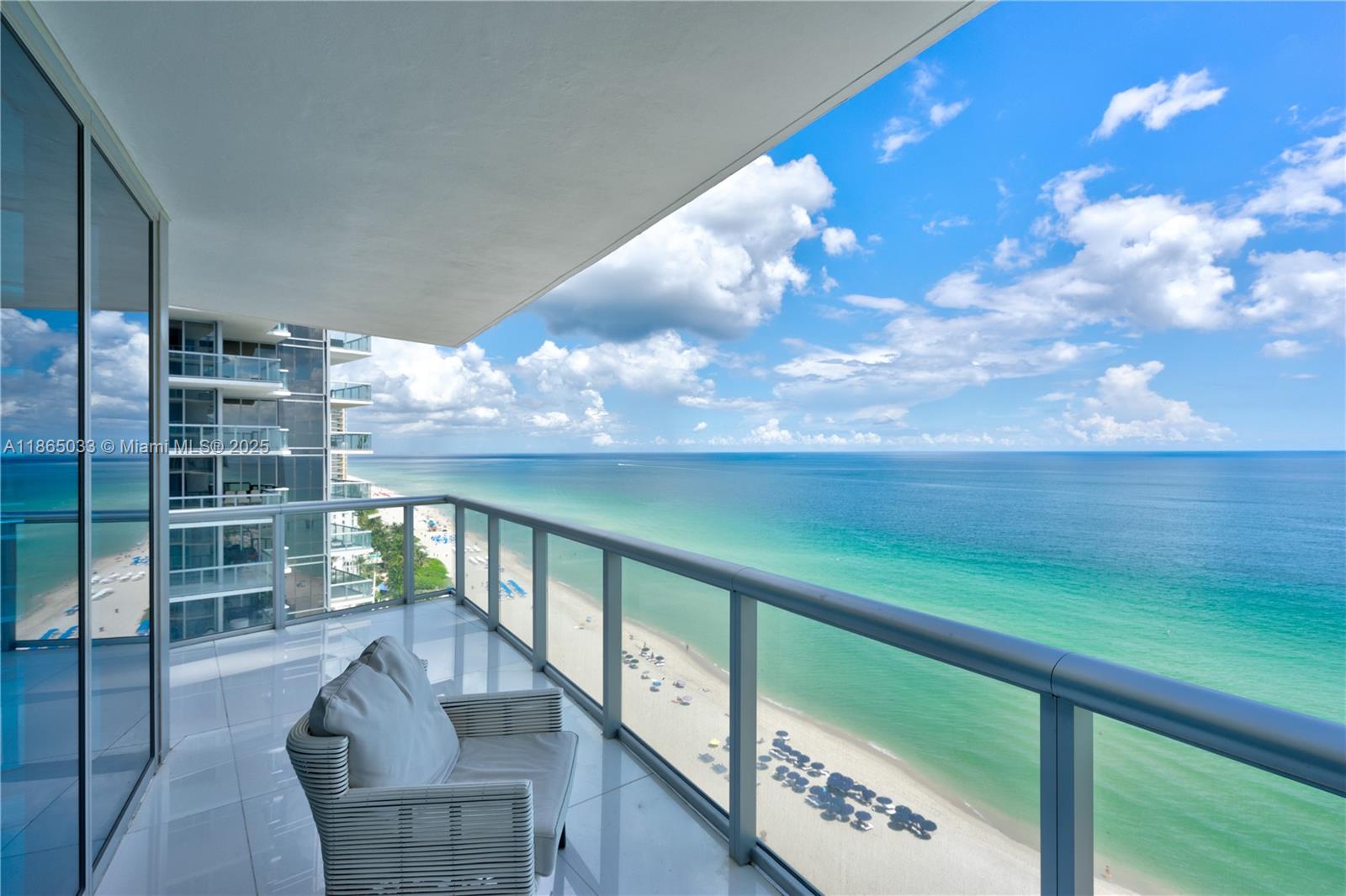 17001 Collins Ave # 1908