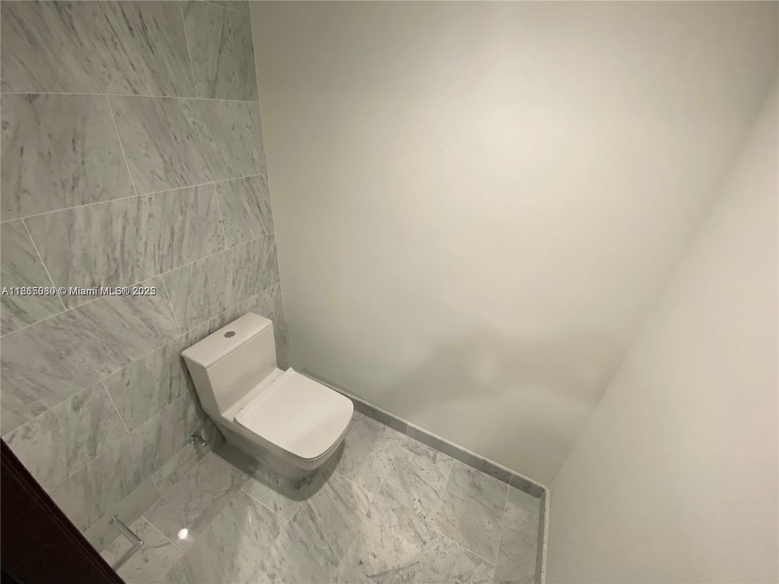 1000 Brickell Plz # 3010