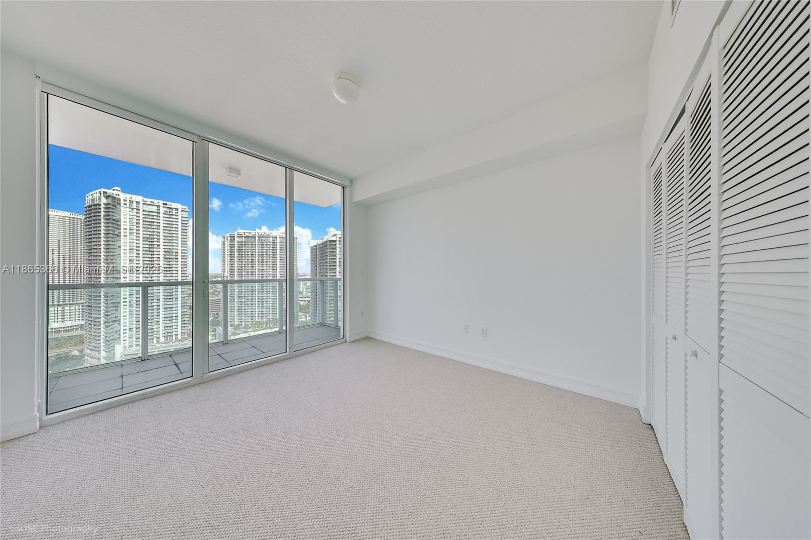 31 SE 5th St # 3421