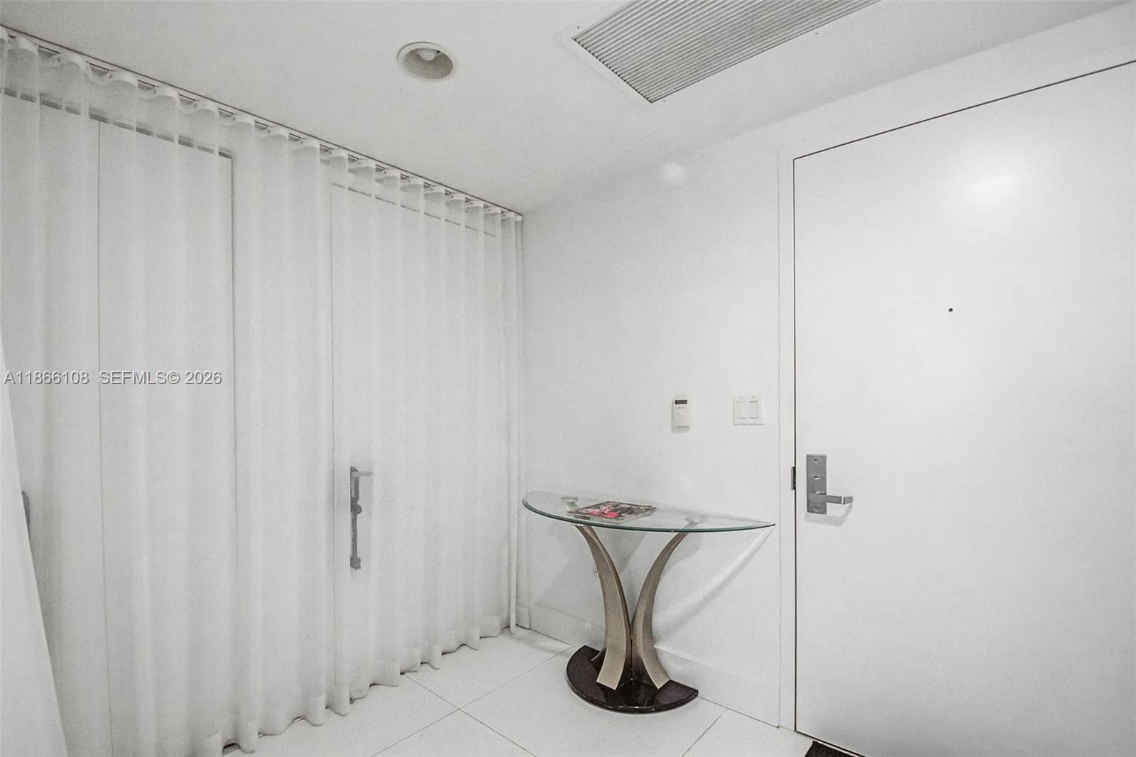 495 Brickell Ave # 3504