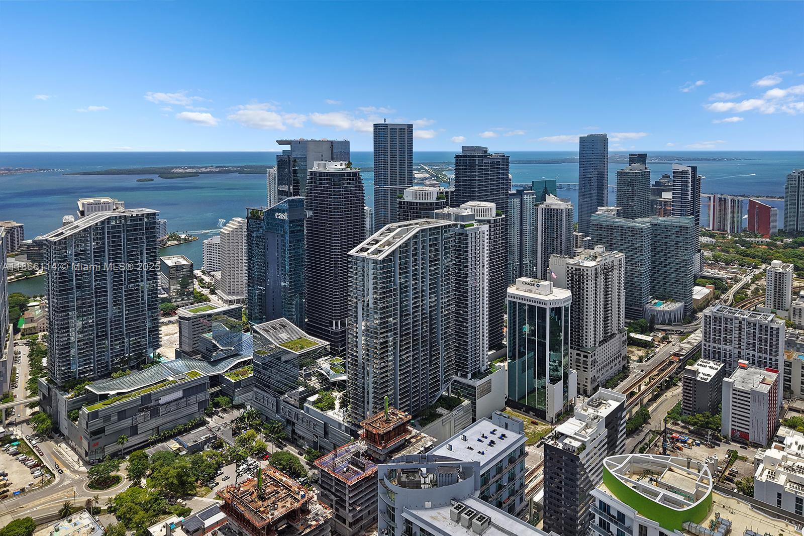 88 SW 7th # 1401, Miami Unit: 1401